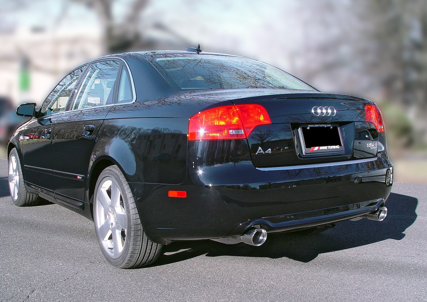 AWE Touring Edition Dual Tip Exhaust for Audi B7 A4 3.2L - Diamond Black Tips