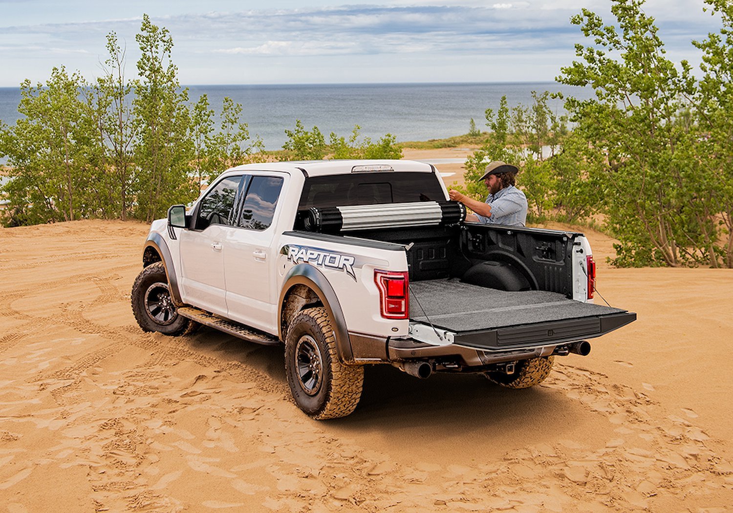 Revolver X2 Tonneau Cover Fits Select Ford Ranger, Bed Length: 5.1 ft.