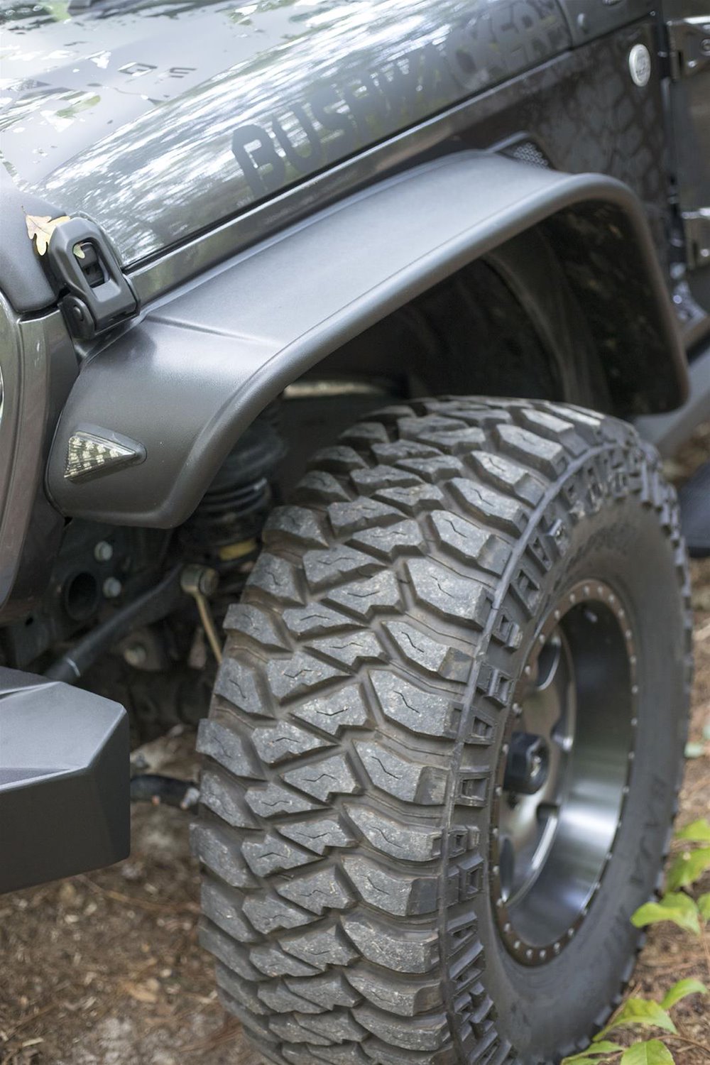 Flat-Style Front Fender Flares for 2018 Jeep Wrangler JL