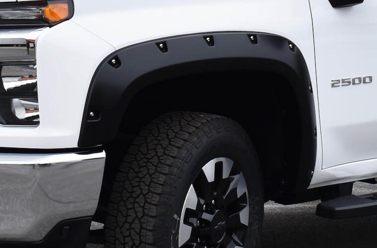 Pocket Style Front Fender Flares Chevy Silverado 2500/3500 HD - Matte Black Smooth Finish
