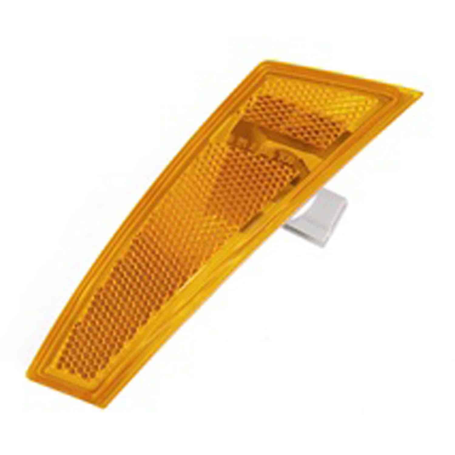 Replacement side marker lamp from Omix-ADA, Fits left side of 08-10 Jeep Liberty KKs.