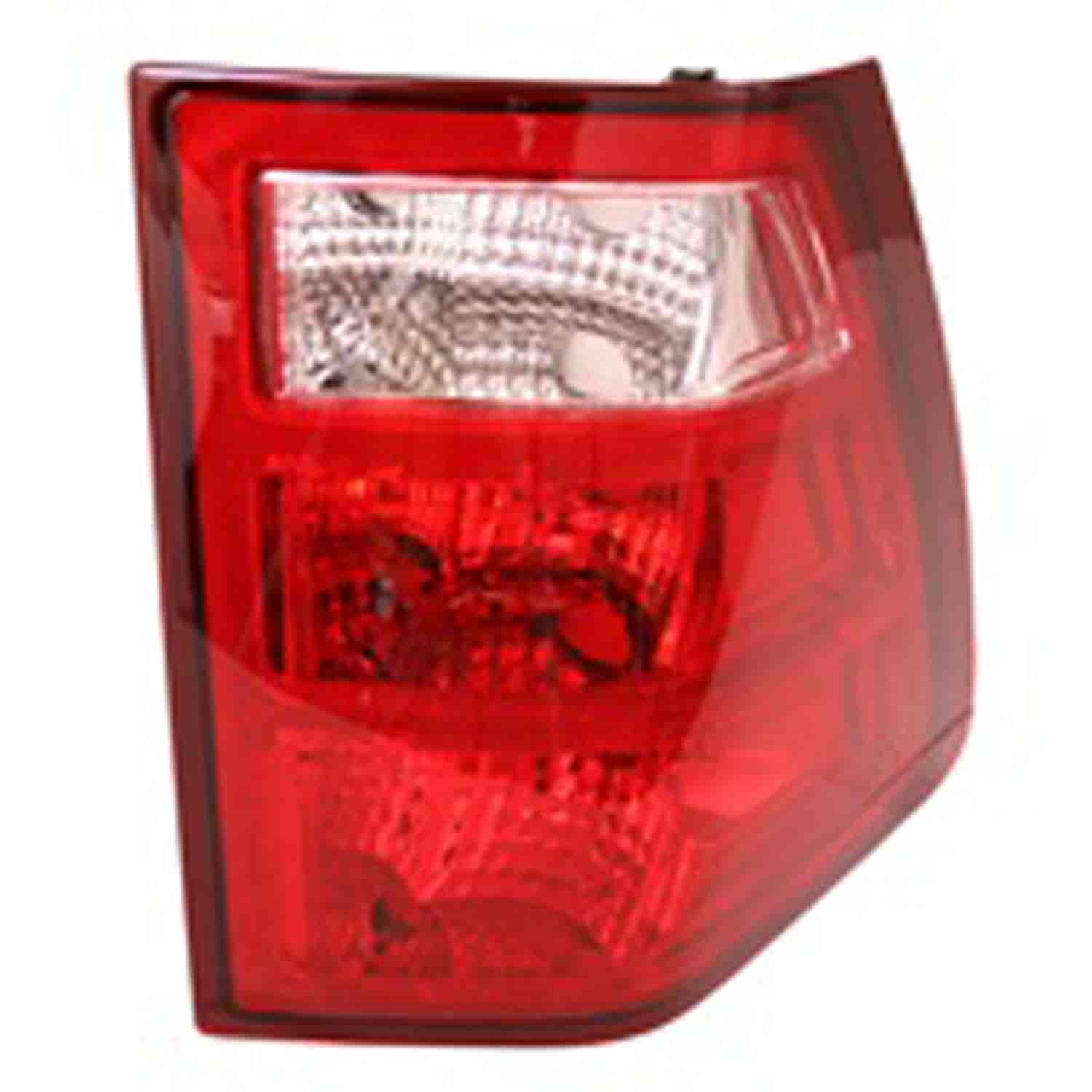 Replacement tail light assembly from Omix-ADA, Fits left side of 05-06 Jeep Grand Cherokee WK