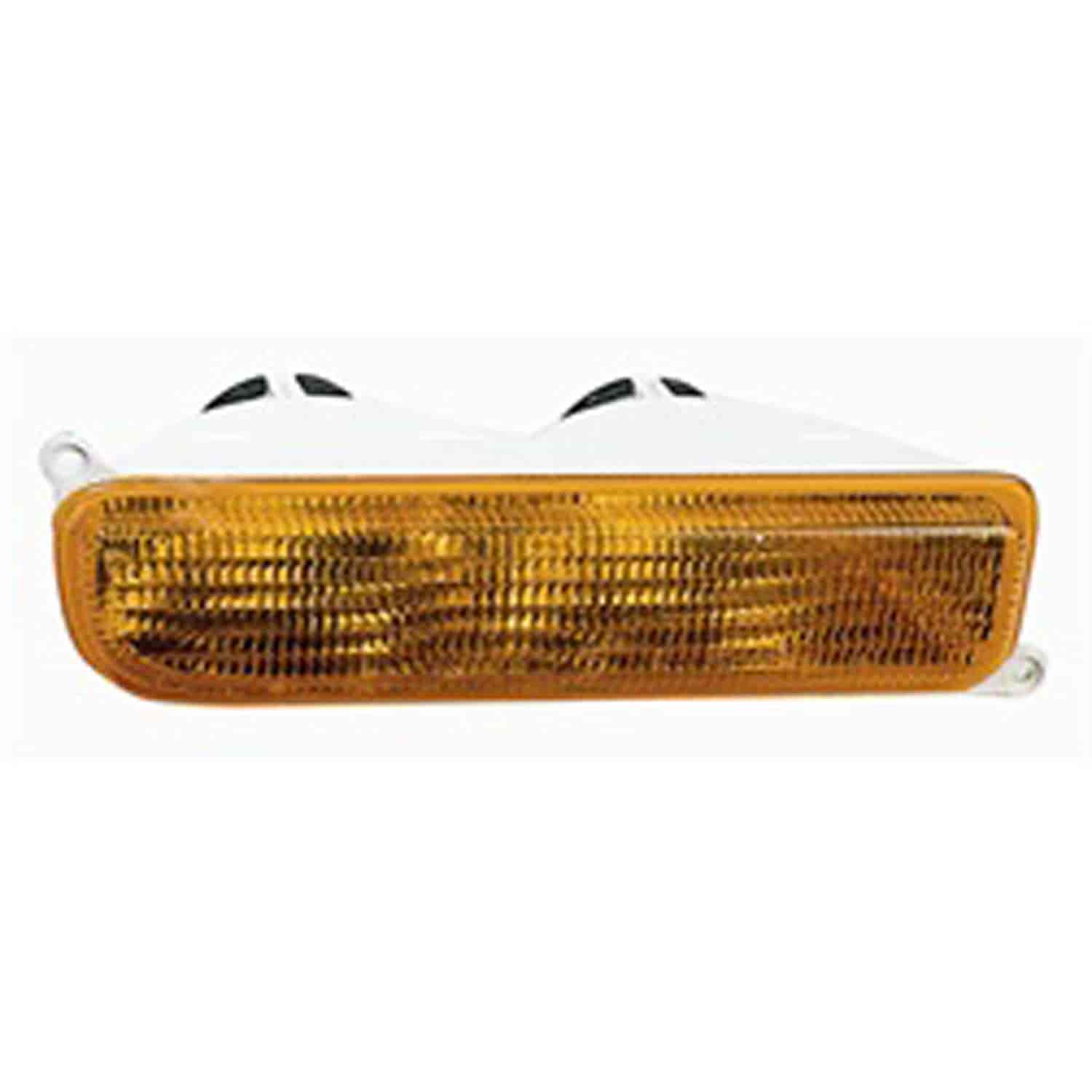 Replacement parking lamp assembly from Omix-ADA, Fits right side of 97-01 Jeep Cherokee XJ