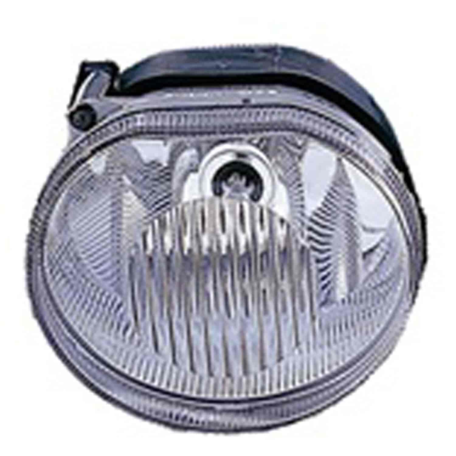 Replacement fog light from Omix-ADA, Fits right side on 02-04 Jeep Liberty KJ