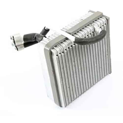 This A/C evaporator core from Omix-ADA fits 99-01 Jeep Grand Cherokees with a 4.0L or 4.7L engine and Auto Temp Control.