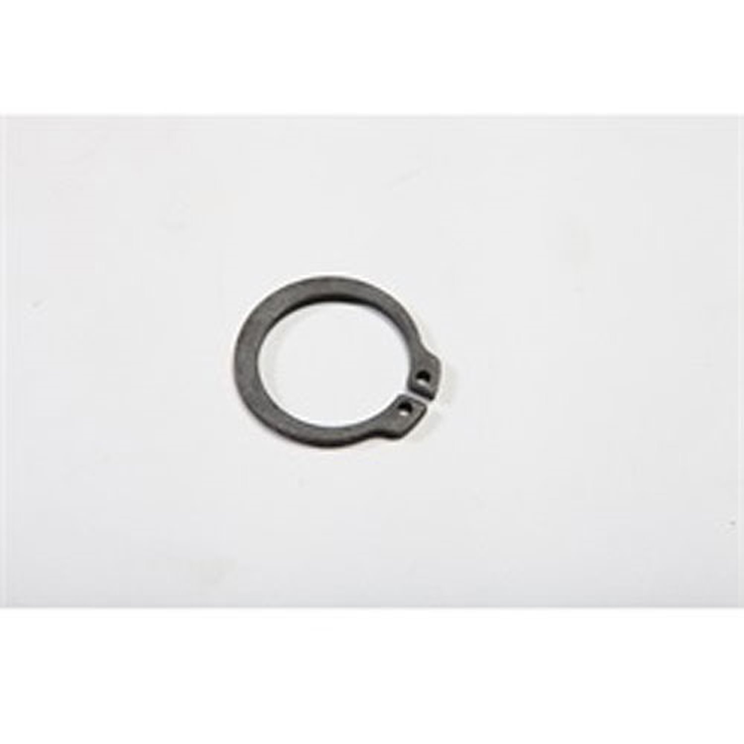 This snap ring is for Dana 300 transfer case input gear from Omix-ADA. It fits 80-86 Jeep CJ models.