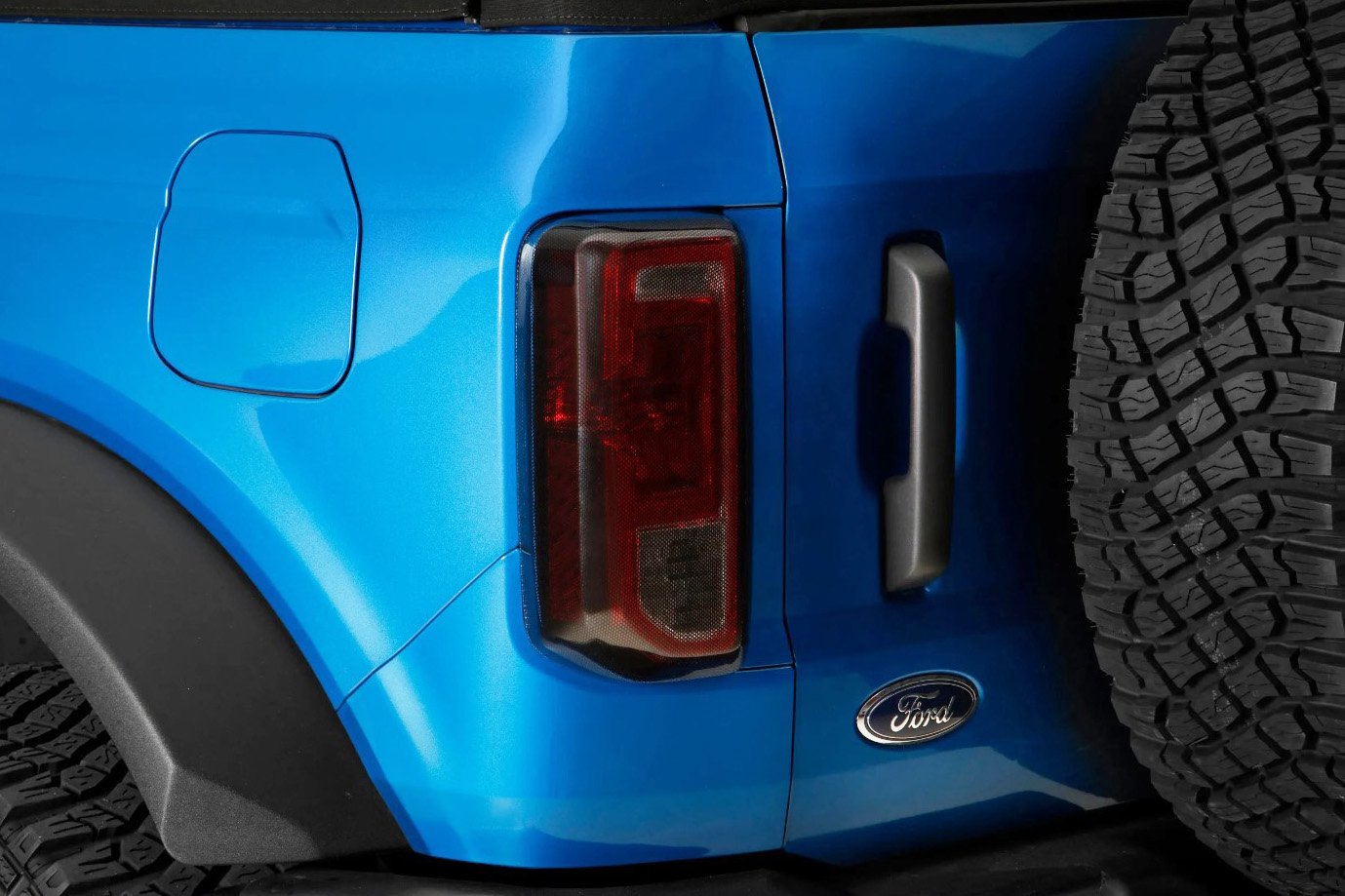Carbon Fiber Taillight Cover Kit Fits Gen 6 Ford Bronco [non-LED]