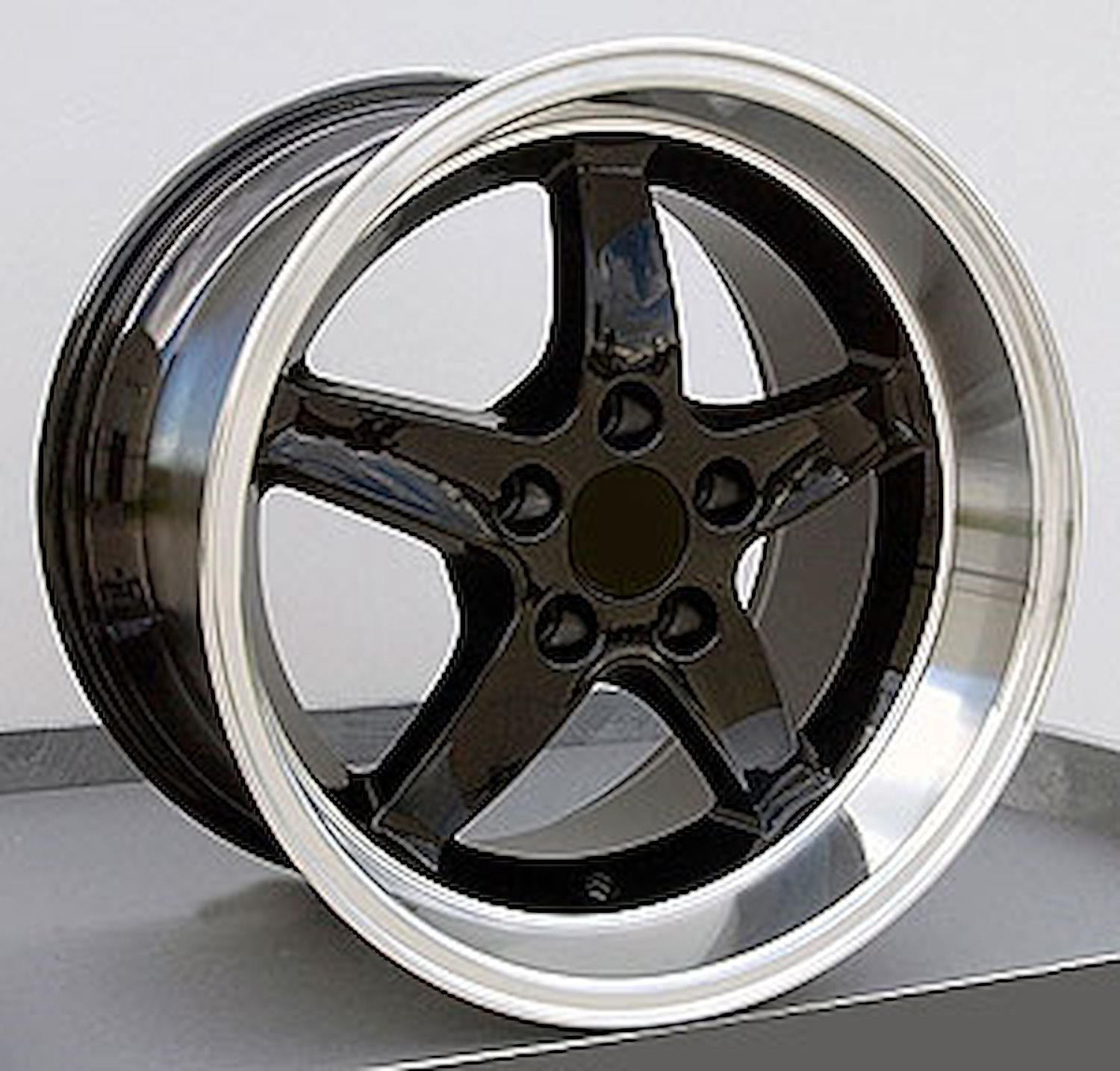 Mustang Cobra R 98 Deep Dish Wheel Size: 17" x 10.5"