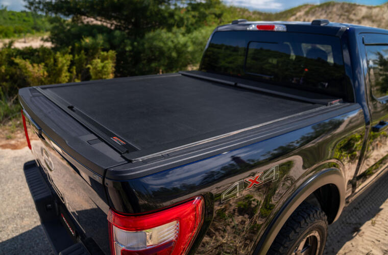 M-Series Retractable Bed Cover Fits Nissan Frontier Truck [Late-Model] with 6 ft. 1 in. Bed [Black]