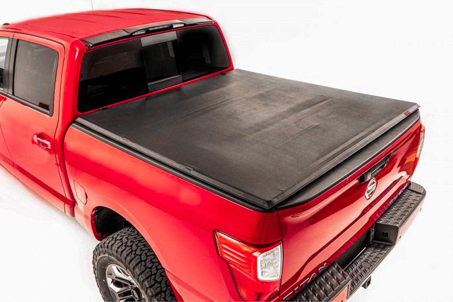 RC44816550 Nissan Soft Tri-Fold Bed Cover (17-20 Titan - 5' 6" Bed w/o Cargo Mgmt)