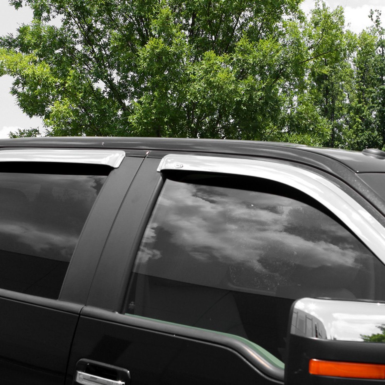 Chrome Tape-On Side Window Deflectors 2014-2017 Jeep Grand Cherokee