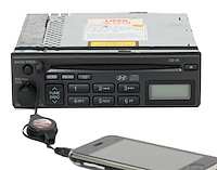 Replacement Radio w/Auxiliary Input for 2001-2006 Hyundai Elantra
