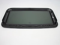 GLASS SUNROOF