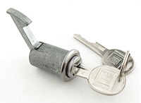 Console Lock Set for 1970-1972 Chevrolet Chevelle, El Camino, Monte Carlo, 1971-1972 GMC Sprint [Oval Style GM Keys]