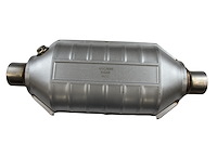 Catalytic Converter Fits 1998-2003 Chevy Tracker, 1998-2001 Ford Ranger, 1996-2002 Mazda Millenia, 1999-2003 Suzuki Vitara