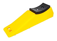 Trailer Lift and Service Ramp [Lifts Trailer up to 5 1/2 in.]
