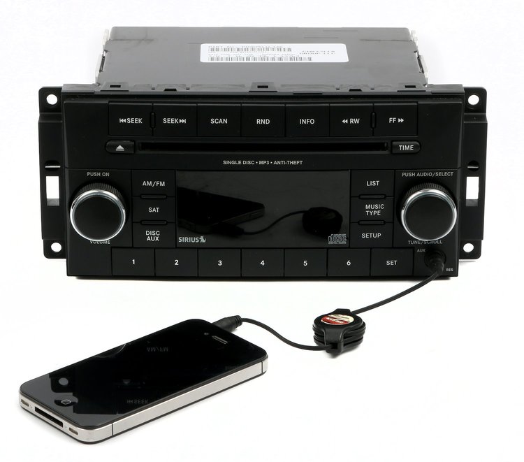 MOPAR RADIO W/SAT
