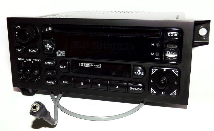 RADIO 1984 - 2002 AM FM R