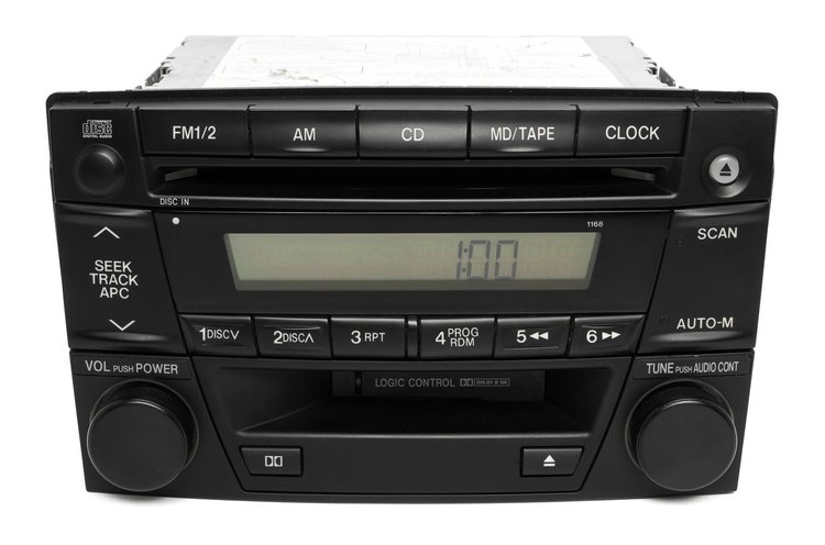 638-57984-NOA AM FM Radio CD Cassette Player 2002-2003Mazda MPV