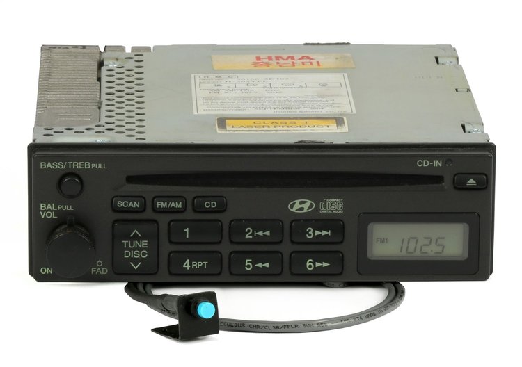 638-58063B-BTP AM FM Radio CD Player 2002-2003-2004-2005 Hyundai Sonata