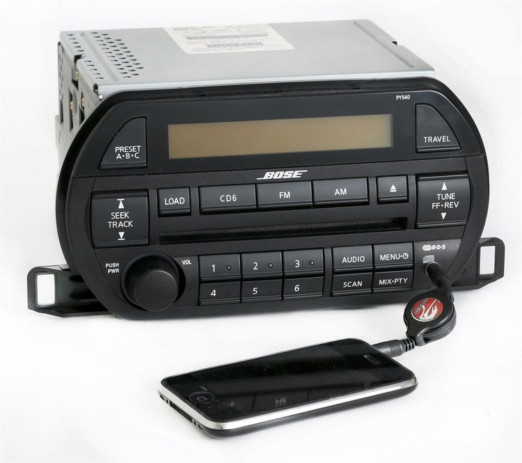 Replacement Radio w/Auxiliary Input for 2004 Nissan Altima