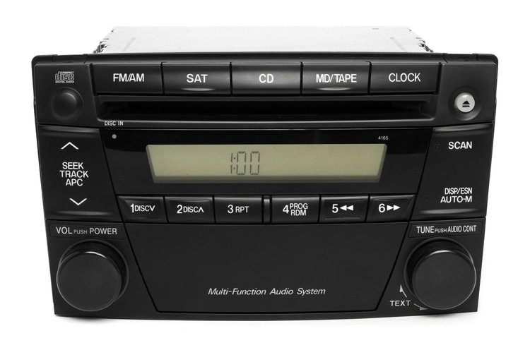 638-58527-NOA AM FM Radio CD Player 2004-2006Mazda MPV