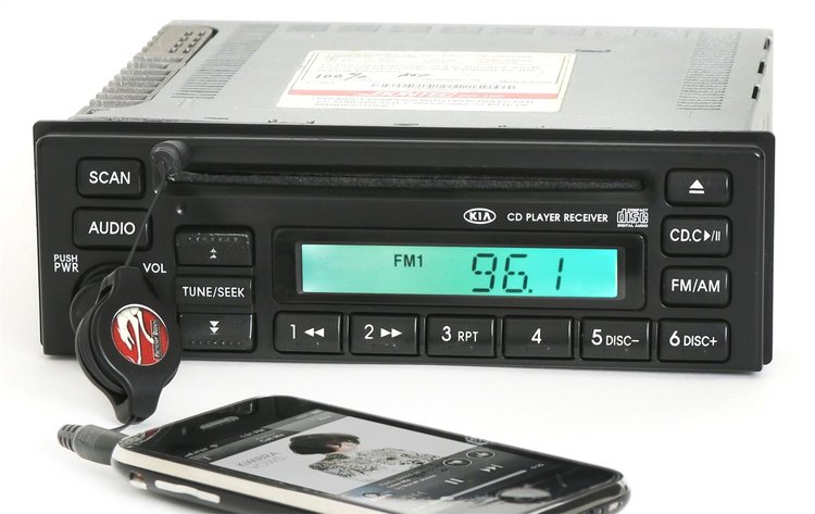 Replacement Radio w/Auxiliary Input for 2002-2004 Kia Spectra