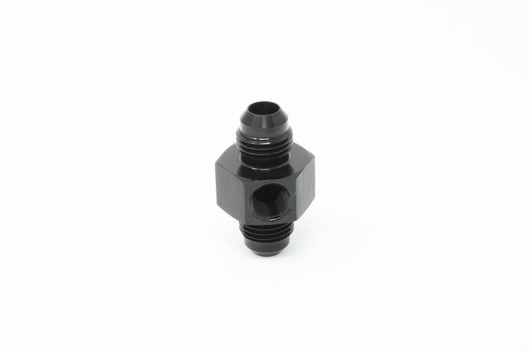 Union Gauge Port Fitting [-6 AN Male to Male, 1/8 in. NPT Side Port]