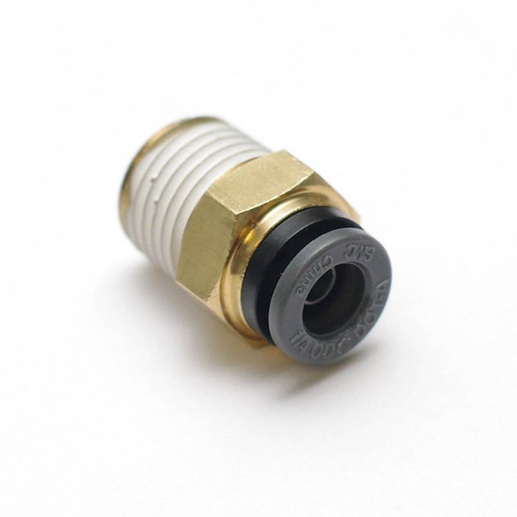 Airline Adapter Fitting