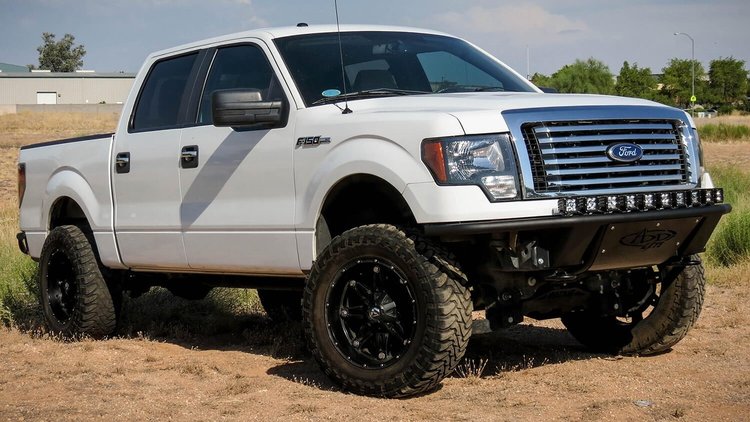Ford F150 09-14 Non-EcoBoost ADD Lite Front Bumper with 10 Dually mounts/universal plate on top in H