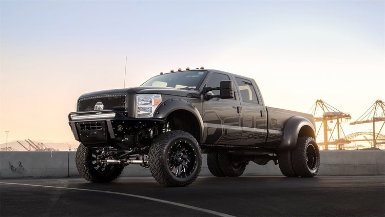 11-Up Ford F-250/350 Standard Front Bumper with Stealth Panels with 40 light bar mounts and light ba