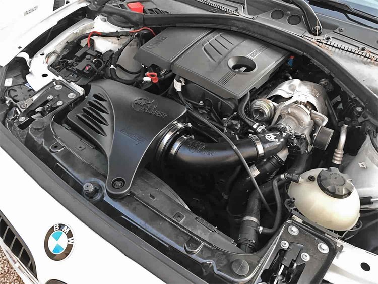 COLD AIR INTAKE SYSTEM