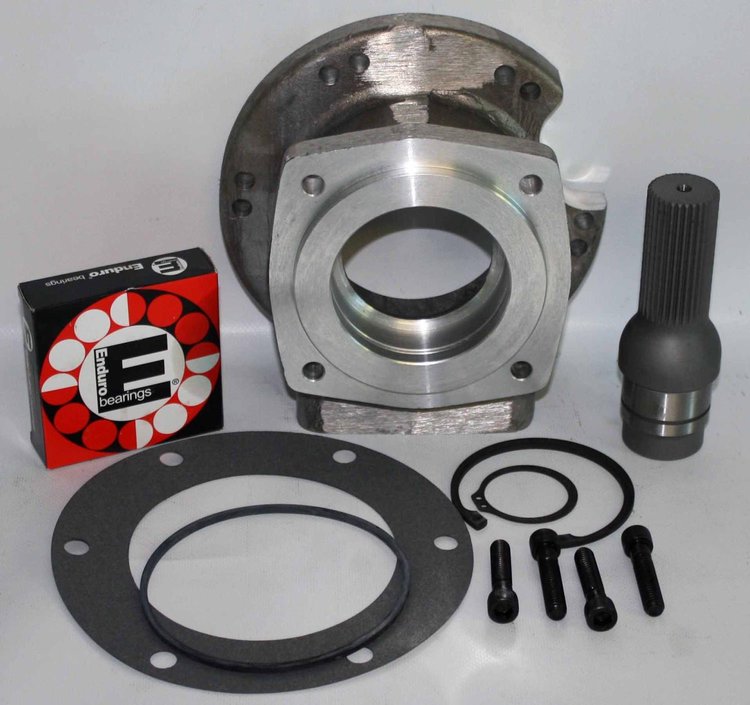 Transmission to Transfer Case Adapter for GM Transmission and Transfer Case Conversions [Aluminum, Natural]