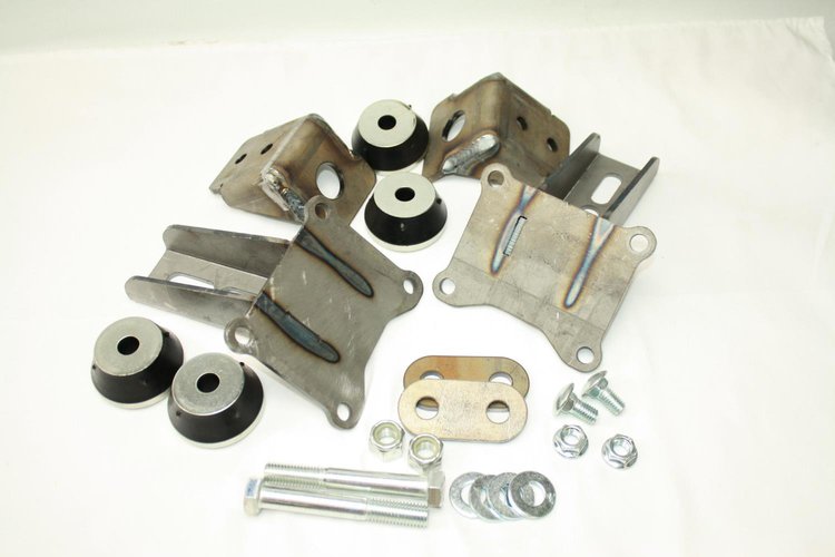 Universal Wide Motor Mount Kit for Chevy Gen V Engine Swaps