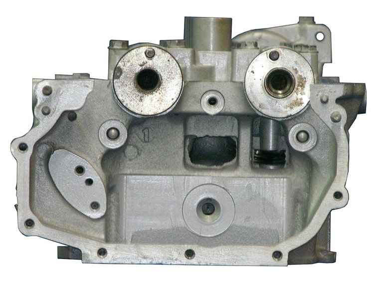 Remanufactured Cylinder Head for 1995-1999 Nissan with 1.6L L4 GA16DE