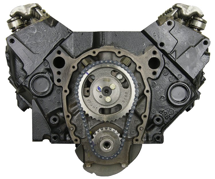 Remanufactured Crate Engine for Marine Applications with 1986-1987 Small Block Chevy 350ci/5.7L