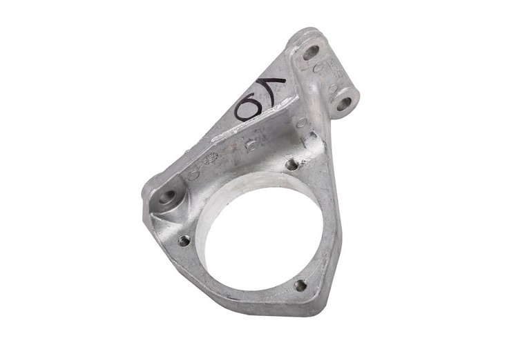 BRACKETFRT WHL (SLP-1)