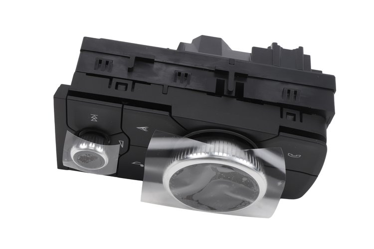 SWITCH ASMINFOTAINM (99)
