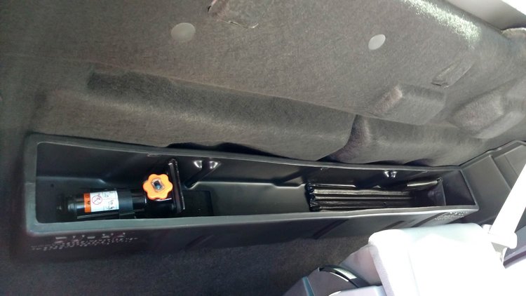 DU-HA BEHIND SEAT STORAGE