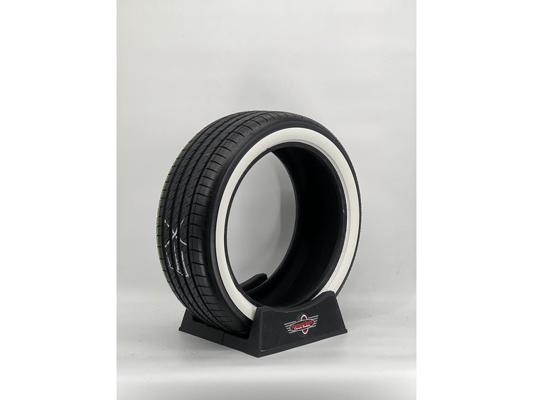 21408HTR1125 Diamond Back Z5 Summer Radial Tire 215/40ZR18 [Whitewall Sidewall]