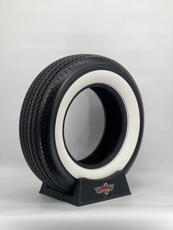 21705AP250 Auburn Premium All-Season Radial Tire 215/70R15 [Whitewall Sidewall]