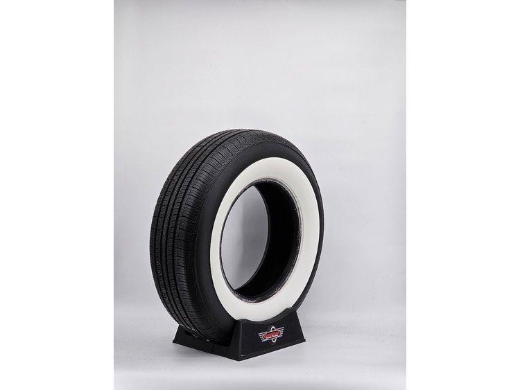 22755NX275 Diamond Back I All-Season Radial Tire 225/75R15 [Whitewall Sidewall]