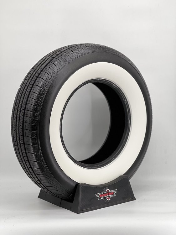 23755NX300 Diamond Back I All-Season Radial Tire 235/75R15 [Whitewall Sidewall]