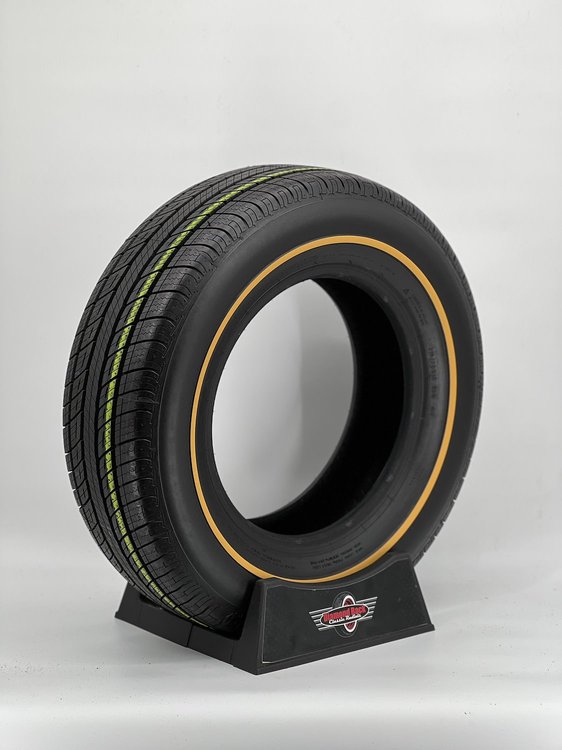 24657TPTGL Diamond Back Touring All-Season Radial Tire 245/65R17 [Goldline Sidewall]