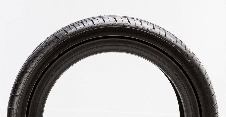 25409EVOSM-R EVO Directional Radial Summer Tire 255/40ZR19 [Smoothie]