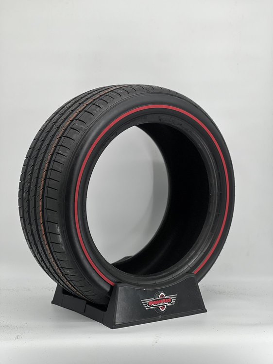 25458HTRRL Diamond Back Z5 Summer Radial Tire 255/45ZR18