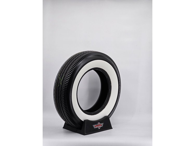 670R15AD275 Auburn Deluxe All-Season Radial Tire 670R15 [Whitewall Sidewall]