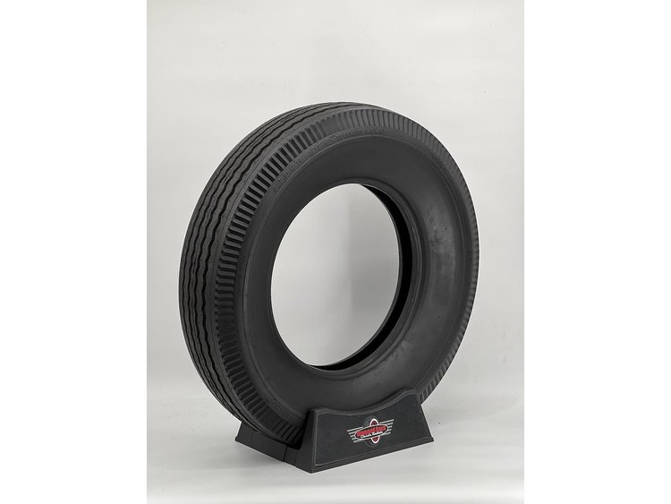 670R15ADBW Auburn Deluxe All-Season Radial Tire 670R15 [Blackwall Sidewall]