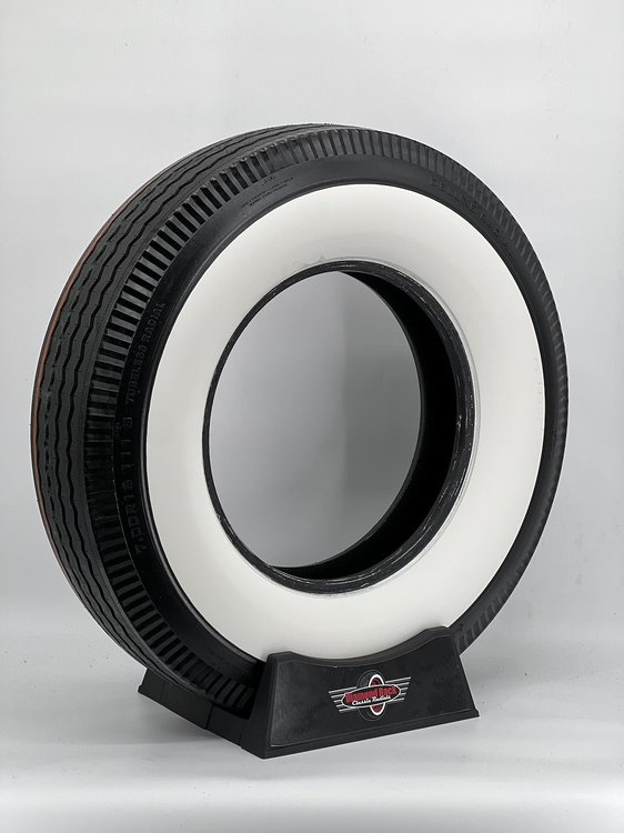 700R16AD400 Auburn Deluxe All-Season Radial Tire 700R16 [Whitewall Sidewall]