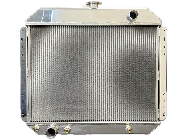 RFD.3R3025.A 3-Row Radiator, 1968-1979 Ford F-Series; 1978-1979 Ford Bronco, Manual & Automatic, 30 in. x 25 in.